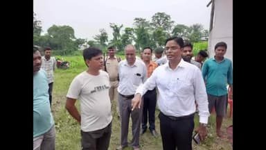 सुपौल: सुपौल जिलाधिकारी कौशल कुमार ने करियो पंचायत के पंचायत भवन में की वृक्षारोपण