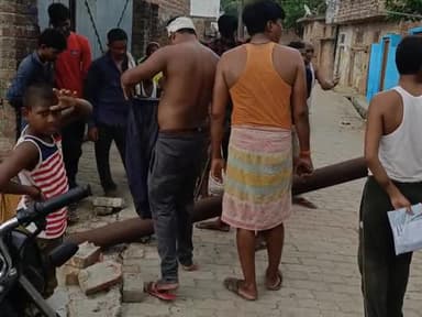 अमीनपुर नगरौर बहराइच की जर्जर बिजली आपूर्ति
लापरवाह प्रशासन