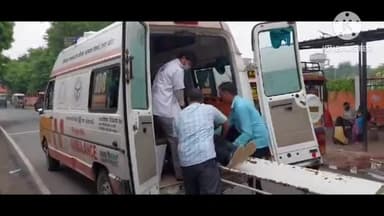 फिरोज़ाबाद: थाना मक्खनपुर क्षेत्र में इंदुमई रोड पर अज्ञात वाहन की टक्कर से बाइक सवार व्यक्ति हुआ गंभीर घायल