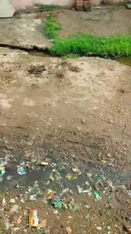 साबला: गांव जसपुर भाटोका मेन रोड दशा माता के सामने

@pravinkothari @choubisapraful #sabla #aspur#dungarpurblog #dungaripant