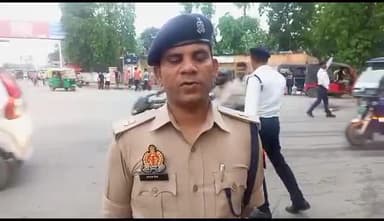 यातायात व्यवस्था को सुदृढ़ बनाने के लिए यातायात पुलिस द्वारा अभियान चलाकर आम जनमानस को किया जागरूक,एसपी यातायात ने बाइट
