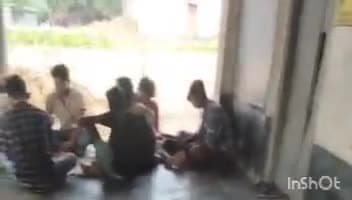 विभूतिपुर: गंगोली गांव में आंगनबाड़ी केंद्र पर जुआ खेलने के विरोध में ग्रामीणों ने CDPO को दिया आवेदन