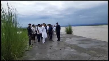 जगाधरी: स्कूल शिक्षा मंत्री चौधरी कंवर पाल ने गांव बेलघाट में पहुंचकर राहत कार्यों का किया निरीक्षण यमुना नदी की क्षतिग्रस्त पटर