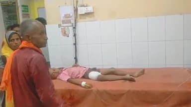 इकौना: खरगौरा जनूब में छत पर खेलते समय अचानक 8 वर्षीय बालक नीचे गिरा हुआ घायल