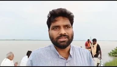 सुपौल: सुपौल सीओ प्रिंस राज के द्वारा सुपौल के नरैया गांव स्थित बाढ़ पीड़ित क्षेत्रों का दौरा कर दी जानकारी