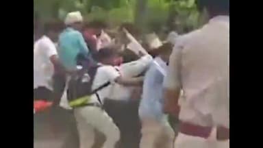 पटना ग्रामीण: पटना में विधानसभा का घेराव करने जा रहे किसान सलाहकारों पर पुलिस ने किया लाठीचार्ज