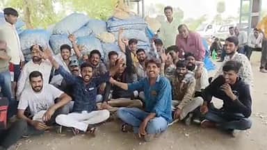 पिपलोदा: सुखेड़ा उप मंडी में व्यापारी ने कर्मचारी के साथ लहसुन व्यापारी को कहे अपशब्द, व्यापारियों ने किया हंगामा