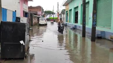 बिसौली: मॉनसून की मूसलाधार बारिश के चलते बिसौली तहसील क्षेत्र में जगह-जगह हुआ जलभराव, आम जनमानस को हो रही परेशानी
