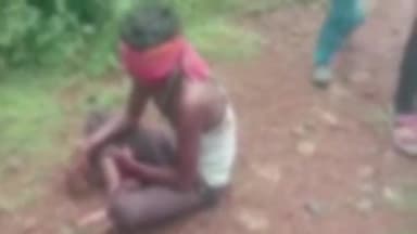 सिरोंज: कांकड़ खेड़ी की घाटी पर तेज रफ्तार बाइक अनियंत्रित होकर गिरी, 3 युवक हुए घायल