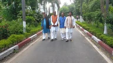 बिहार राज भवन में महामहिम राजेंद्र विश्वनाथ अर्लेकर साहब से मिलने के लिए जाते हुए राष्ट्रीय जनसंभावना पार्टी के शिष्टमंडल।# उपेंद्र #साहनी #आर जे पी अध्यक्ष।