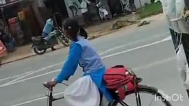 आगरा: फतेहाबाद रोड पर पेठे की दुकान पर दबंगों ने की तोड़-फोड़, पीड़ित दुकानदार ने की शिकायत