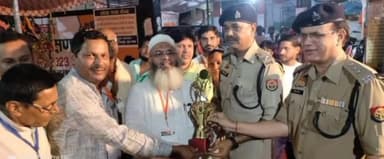 बुढ़ाना: शाहपुर पहुंचे एसपी देहात अतुल कुमार श्रीवास्तव कावड़ व्यवस्था को लेकर लिया जायजा