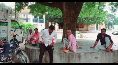 मऊरानीपुर: कचीर में जहरीले कीड़े के काटने से एक महिला की हुई मौत, पुलिस को दी गई मामले की जानकारी