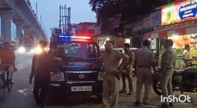 मोदीनगर: बस स्टैंड के पास प्राचीन शिव मंदिर पर पुलिस बल तैनात