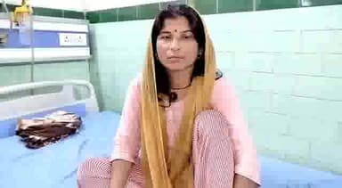 बरेली: थाना फरीदपुर क्षेत्र की रहने वाली एक महिला को अज्ञात बाइक ने मारी टक्कर, घायल महिला को जिला अस्पताल में कराया गया भर्ती