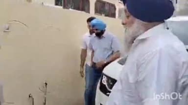 ਖਰੜ: ਬਰਸਾਤੀ ਪਾਣੀ ਨਾਲ ਮਰੇ ਨੌਜਵਾਨ ਦੇ ਪਰਿਵਾਰ ਨਾਲ ਭਾਗੋਮਾਜਰਾ ਵਿਖੇ ਸਾਂਸਦ ਸੁਖਬੀਰ ਸਿੰਘ ਬਾਦਲ ਨੇ ਕੀਤਾ ਦੁੱਖ ਸਾਂਝਾ