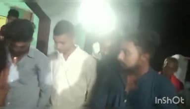 करपी: किंजर उज्जैन पट्टी मां देवी मंदिर में वार्षिकोत्सव के अवसर पर रात्रि के समय भंडारा का आयोजन किया गया