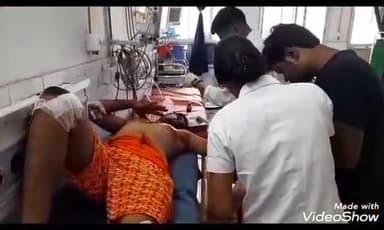 सोनो (जमुई)/ महिला को बचाने के प्रयास में कांवरिया हुआ दुर्घटनाग्रस्त घायल अवस्था में पहुंचा सदर।