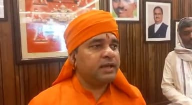 अलवर: अपराधी और भ्रष्टाचारी पश्चिम बंगाल और कर्नाटक का राशन कार्ड बनवा लें, अलवर सांसद महंत बालक नाथ ने दिया बयान