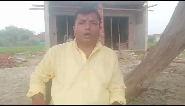 #Badaun जमालपुर के RRC #सेंटर में चोरों ने किया ई रिक्शा #बैट्री व अन्य समान #साफ