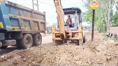 सिरोंज: लिंक रोड पर सड़क निर्माण में लाखों की मुरम को ठेकेदार ने निजी कॉलोनी में बिछाया, नगरपालिका ने लगाया ₹13 हजार का जुर्माना