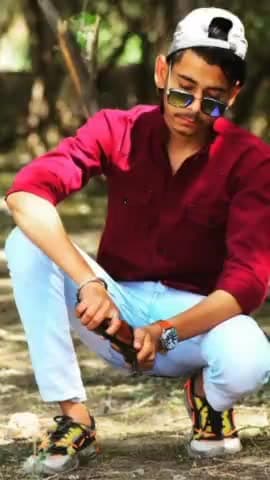 कानपुर: नौबस्ता के आवास विकास हंसपुरम निवासी एक युवक का अवैध असलहे के साथ फोटो सोशल मीडिया पर हुआ वायरल, जांच में जुटी पुलिस