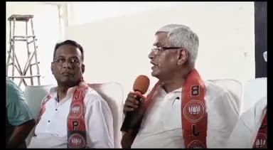 जोधपुर: शास्त्री नगर स्थित सांसद सेवा केंद्र में केंद्रीय जल शक्ति मंत्री गजेंद्र सिंह शेखावत मीडिया से हुए रूबरू