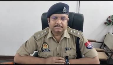 गाज़ियाबाद: नंदग्राम क्षेत्र स्थित स्क्रैप के गोदाम में तीन से चार अज्ञात बदमाशों ने गार्ड को कमरे में बंद कर लूटा लाखों का स्क्रैप