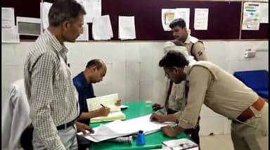 इटावा: केलोखर गांव में बड़े भाई ने छोटे भाई को मामूली बात को लेकर मारपीट कर किया घायल, पुलिस मेडिकल करा जांच में जुटी