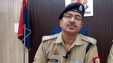 मुरादाबाद: एसपी के निर्देश पर 9 आरोपियों को 9 अवैध चाकुओं के साथ महानगर पुलिस ने महानगर क्षेत्र से किया गिरफ्तार