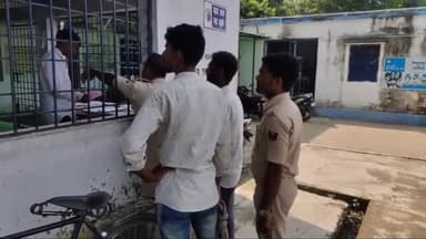 अररिया: चोकरवा से पुलिस ने मारपीट के आरोप में दो लोगों को किया गिरफ्तार, न्यायालय में किया पेश