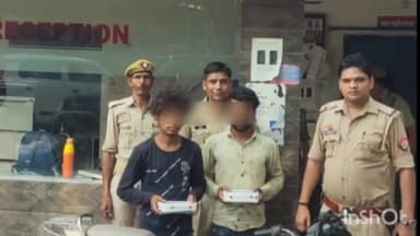 आगरा: थाना सदर बाजार पुलिस ने चोरी के मोबाइल बेचते दो शातिर चोरों को रेडियो कॉलोनी से किया गिरफ्तार, मोबाइल सहित बाइक की बरामद