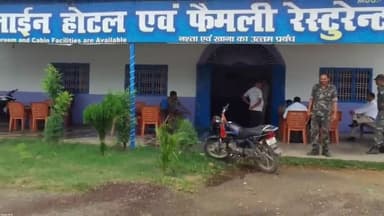 हज़ारीबाग: श्रम विभाग के द्वारा छापामारी अभियान के दौरान पद्‌मा क्षेत्र अंतर्गत लाईन होटल से 2 बाल श्रमिक किए गए विमुक्त