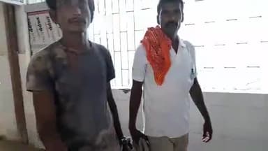 जमुई: चंद्रदीप थाने की पुलिस ने अलीगंज गांव से एक शराबी को किया गिरफ्तार, मेडिकल जांच के लिए लाया सदर अस्पताल