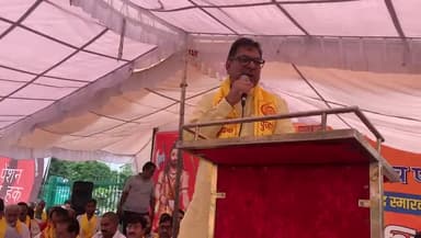 आमेर: विधायक और उपनेता प्रतिपक्ष सतीश पूनिया पहुंचे शहीद स्मारक, पुजारियों द्वारा जारी धरना प्रदर्शन को दिया अपना समर्थन