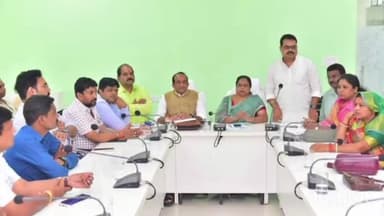 हुज़ूर: आईएसबीटी स्थित महापौर कार्यालय पर भाजपा पार्षद दल की बैठक संपन्न