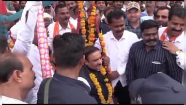 खुरई: आज खुरई के ऑडिटोरियम में आयोजित भाजपा अल्पसंख्यक मोर्चा नगर मंडल के सम्मेलन में कैबिनेट मंत्री भूपेंद्र सिंह हुए शामिल