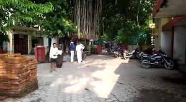 मऊरानीपुर: ढिमलोनी पुलिस के नाम पर पैसे की ठगी करने का महिला ने लगाया आरोप, क्षेत्राधिकारी से की शिकायत