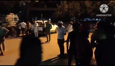 अलवर: अकबरपुर पुलिया के पास कार असंतुलित होकर 20 फीट नीचे गिरी, 2 युवकों की हुई मौत व 3 लोग हुए घायल