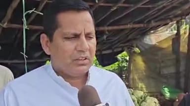 ਖਰੜ: ਪਿੰਡ ਸਿੰਘਪੁਰਾ ਦੇ ਕਿਸਾਨਾਂ ਦੀ ਮੋਟਰਾਂ ਤੇ ਤਾਰਾਂ ਹੋਈ ਚੋਰੀ, ਮੌਕੇ ਤੇ ਪਬਲਿਕ ਕੁਆਰਡੀਨੇਸ਼ਨ ਸੈੱਲ ਪੰਜਾਬ ਕਾਂਗਰਸ ਦੇ ਚੇਅਰਮੈਨ ਚਾਵਲਾ ਪੁੱਜੇ