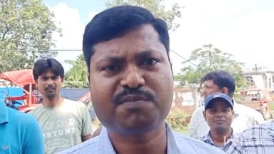 फारबिसगंज: फारबिसगंज के ठोलबज्जा में घरों के उपर से गुजर रहा है हाई वोल्टेज तार, अधिकारियों ने कहा होगी जांच.