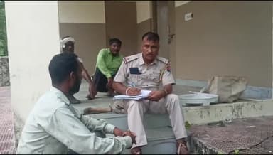 नैनवां: राष्ट्रीय राजमार्ग 148 डी जजावर के पास ताकला मोड़ पर लोडिंग वाहन की टक्कर से मोटरसाइकिल सवार की हुई मौत