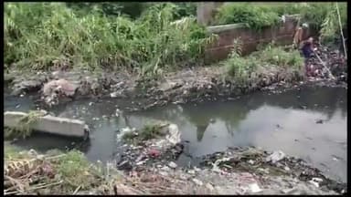 रामपुर: मुहल्ला तीतर वाली पाखड़ पर रामपुर नगरपालिका द्वारा कई सालों से बंद पड़े नाले की सफाई की गई