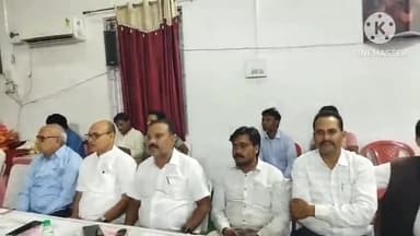 पतरातू: भुरकुंडा के गेस्ट हाउस में पेंशन से संबंधित कैंप का हुआ आयोजन