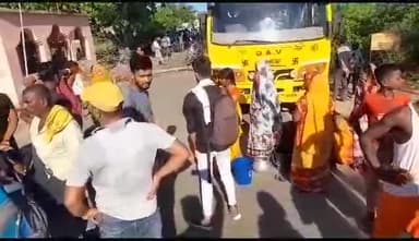 जहानाबाद: जहानाबाद में बारिश नहीं होने से बढ़ी पीने की पानी की समस्या, सिकड़िया के पास एनएच 110 को लोगों ने जाम  कर जताया विरोध