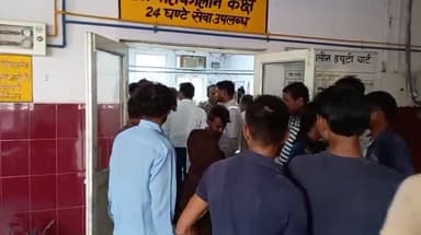 मुरादाबाद: जिला अस्पताल में भर्ती कोतवाली क्षेत्र निवासी महिला के भाइयों ने उसके पति के साथ की मारपीट, जमकर हुआ हंगामा