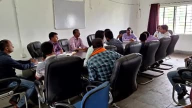 दाड़ी: गिद्धि मे वर्कर्स कमेटी की बैठक हुई आयोजित