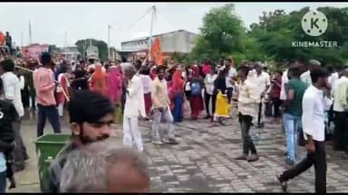 आगर: ग्राम झलारा के ग्रामीणों ने राम मंदिर से निकली विशाल कांवड़ यात्रा, बड़ी संख्या में महिलाओं सहित पुरुष हुए शामिल