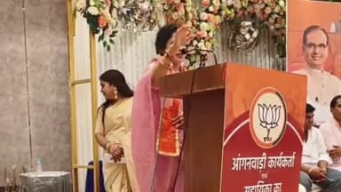 हुज़ूर: गोविदंपुरा में आंगनबाड़ी कार्यकर्ताओं और सहायिकाओं का हुआ सम्मान