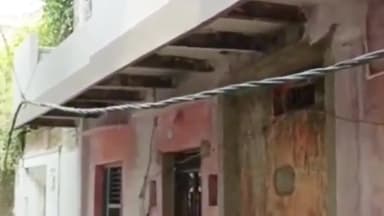 सिरोंज: शहर के विभिन्न स्थानों पर हादसे को न्योता दे रहे विद्युत विभाग के झूलते तार,वार्ड क्रमांक 7 में युवक को लगा करेंट